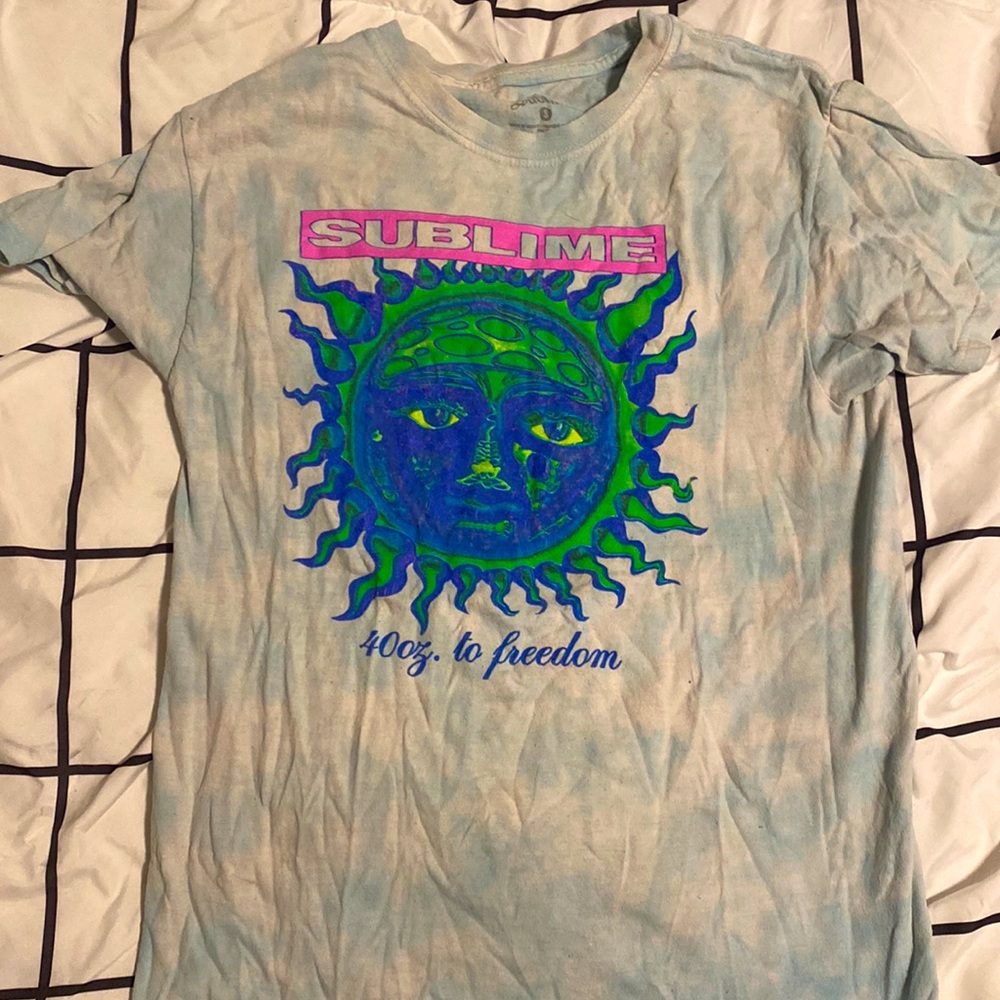 hot topic sublime shirt; size small